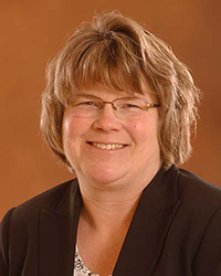 20220301_Pifer_Headshot