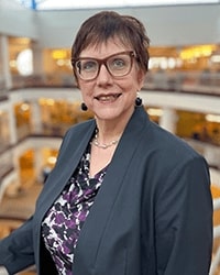 KarenRintamaki_final_200x250