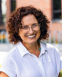 Crina Tarasi 200x250