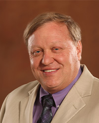 20120417_McKee_Edward_002_200x250