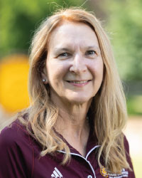 20250716-EvelynSeitz-Headshot-01-200x250-02