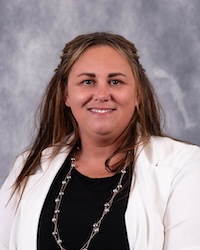 20250905-MeganWilliams-headshot-01-200x250