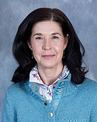 20220221_Elizabeth-Alm_200x250