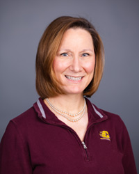 20230314_Kirsten-Nicholson_200x250