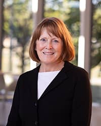 Susan Naeve-Velguth 200x250