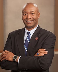 Vincent Mumford 200x250