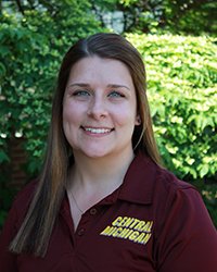 Allie Strong headshot 200x250