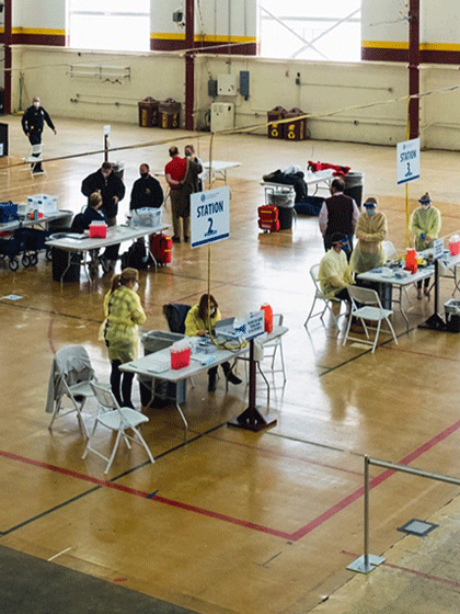 L-fieldhouse-vaccine-clinic-mobile