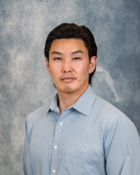 26-08-11 Edward Jeon-7 200x250